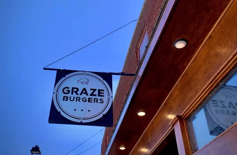 graze burgers sign