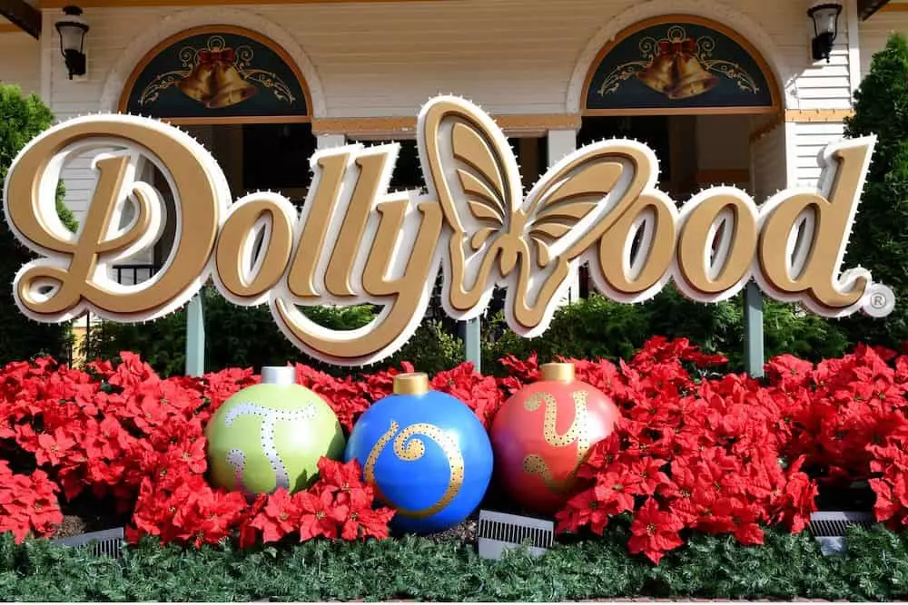 Christmas Sign Dollywood