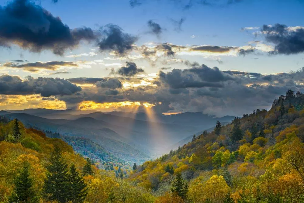 Gatlinburg family vacation near the Great Smoky Mountains