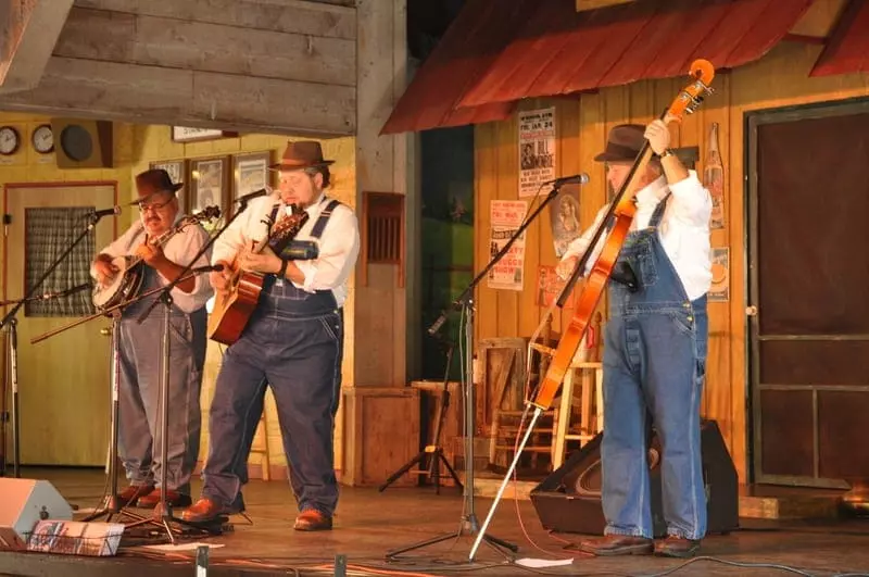 Smoky Mountain String Band performing at Dollywood