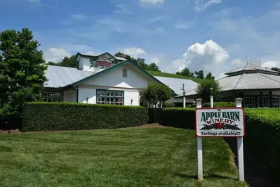 Apple-Barn-Winery