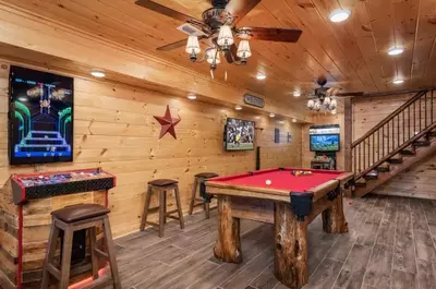 inside of gatlinburg cabin