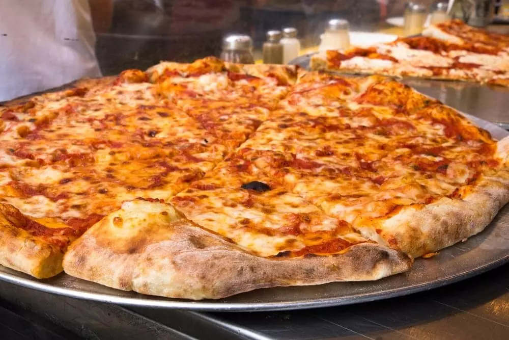 A delicious New York-style cheese pizza.