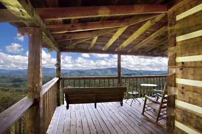 Incredible mountain views from the deck of the Bluff Splendor cabin.