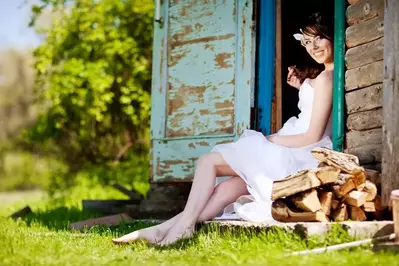 Bride at a rustic cabin wedding in Pigeon Forge TN