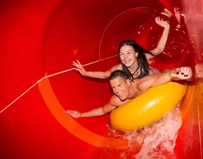 couple enjoying a trip to Dollywood's Splash Country