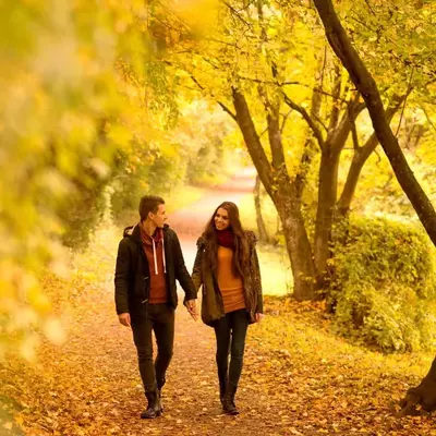 Happy couple enjoying a romantic Gatlinburg vacation