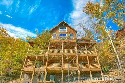 The Majestic View Lodge Pigeon Forge cabin