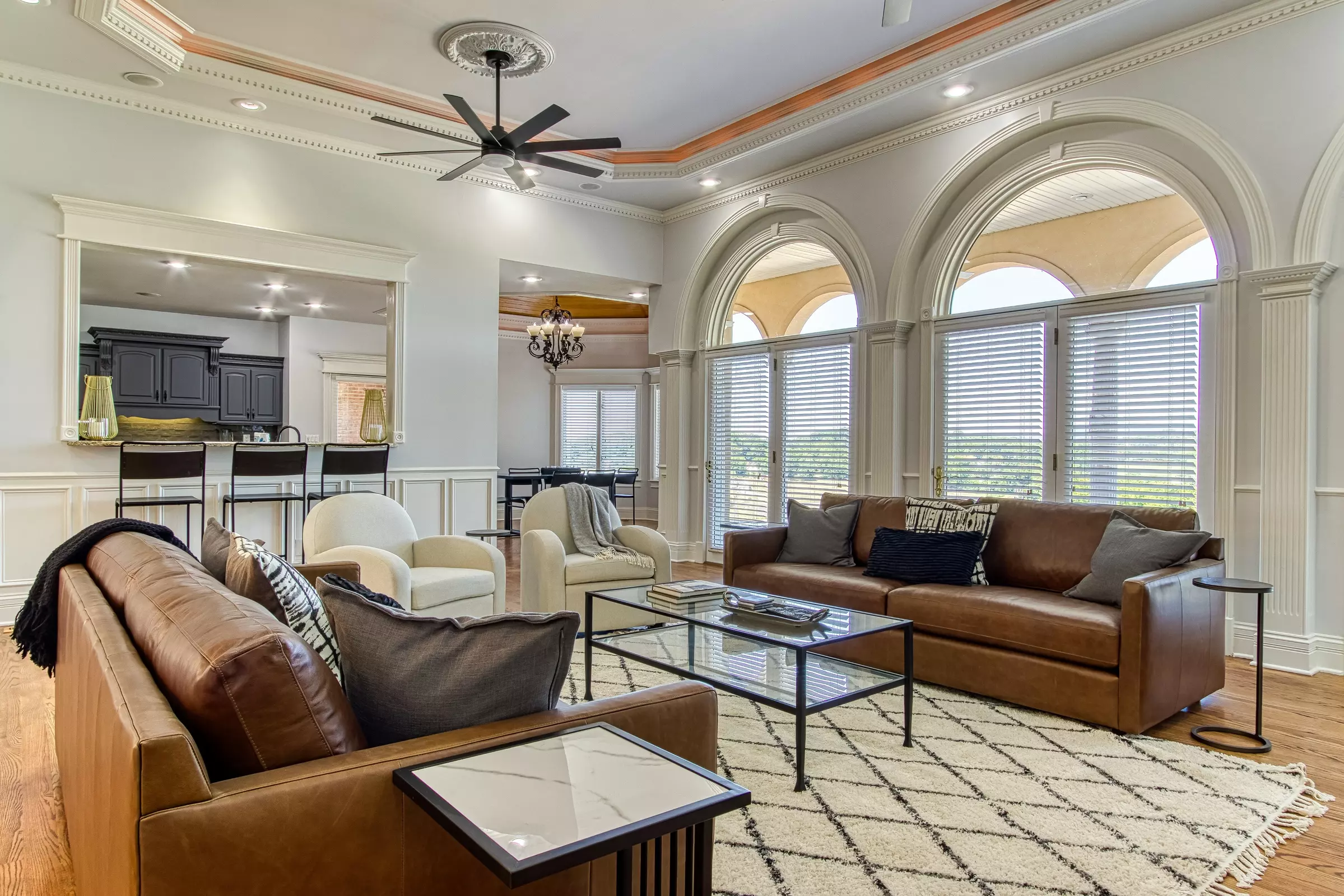 ESTATE AT RIDGE ROAD
