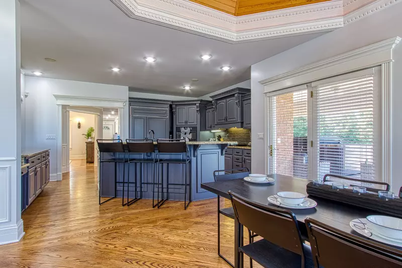 ESTATE AT RIDGE ROAD