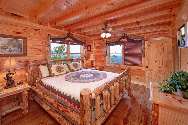  King size suite with private bath at Heavenly Heights 8 bedroom cabin rental in Pigeon Forge