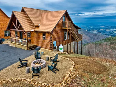 LAZY BEAR LODGE