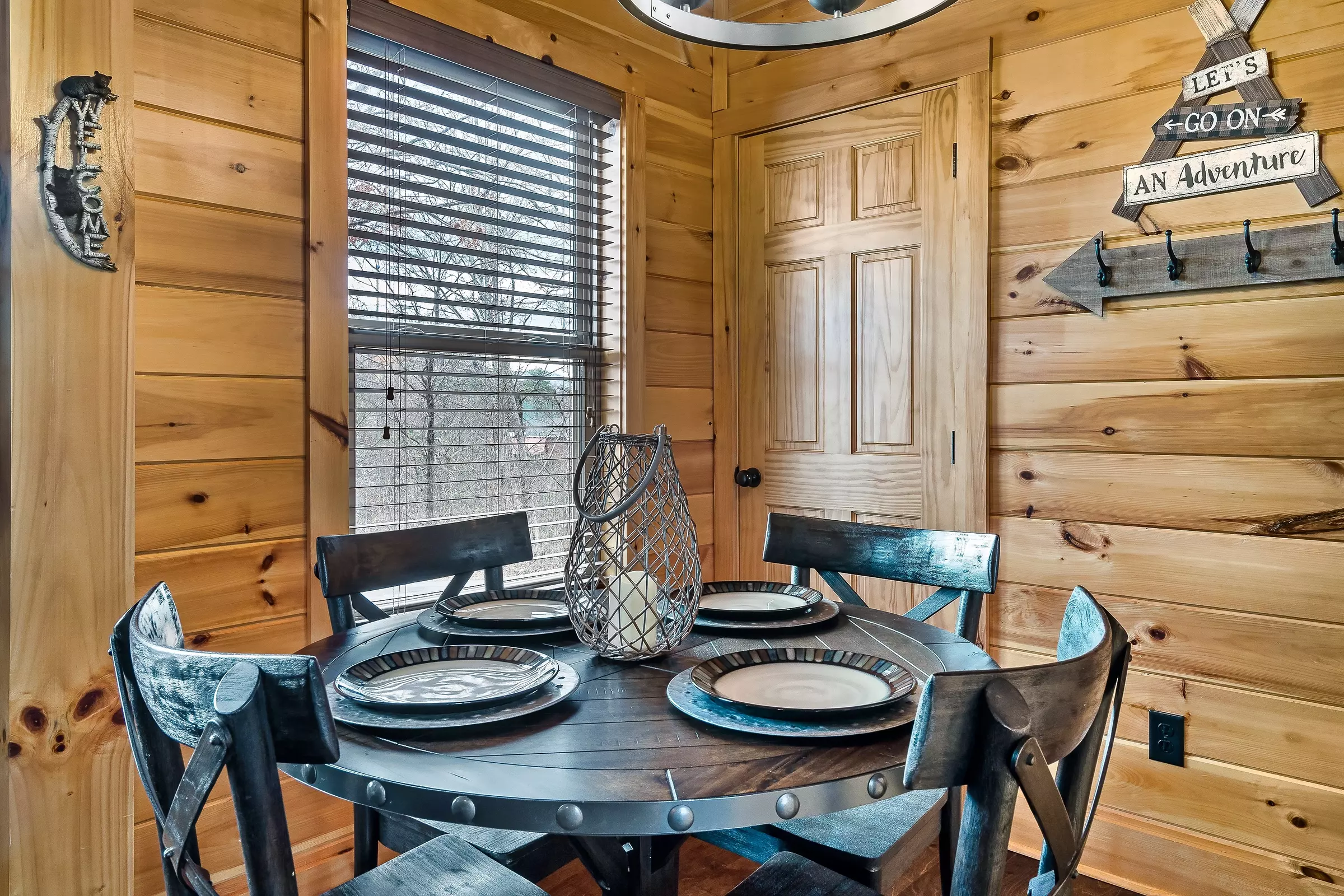 LAZY BEAR LODGE