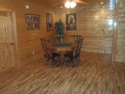 MOUNTAIN BREEZE MANOR