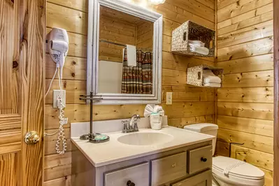 MOUNTAIN CREEK RETREAT