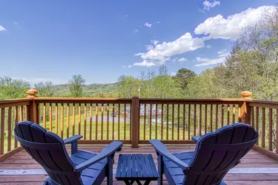 MOUNTAIN CREEK RETREAT