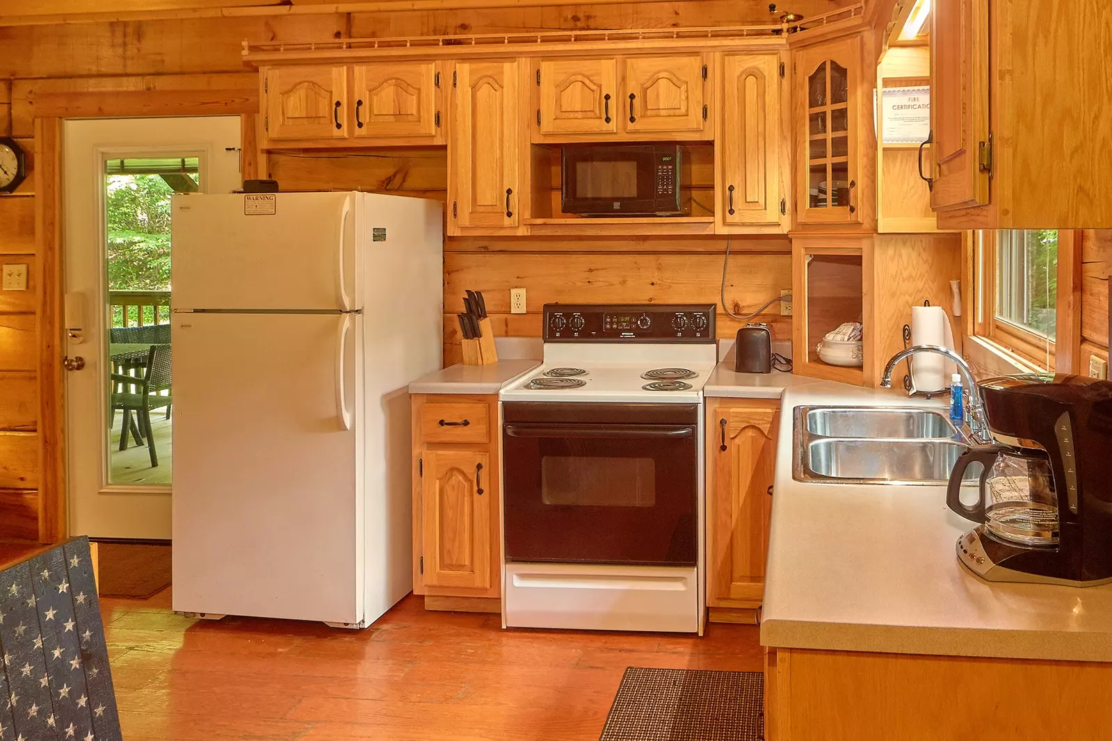 NATURES HIDEAWAY 2 bedroom Cabin in Sevierville