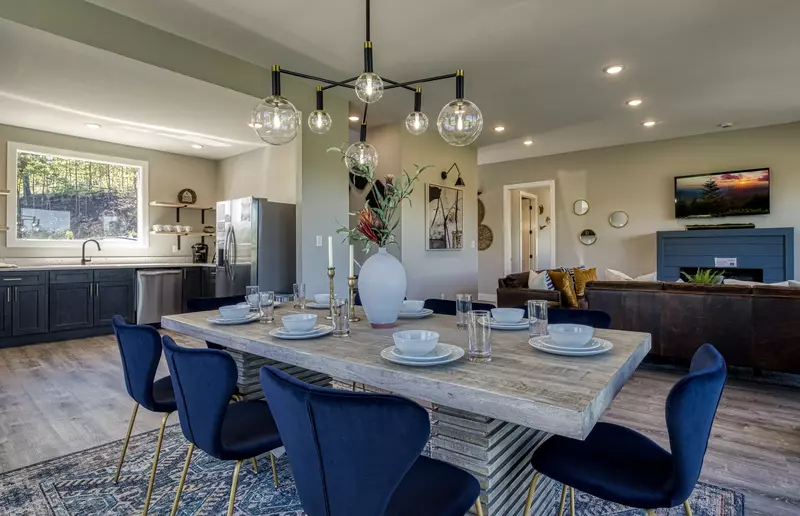 MOUNTAIN SPRINGS MANOR