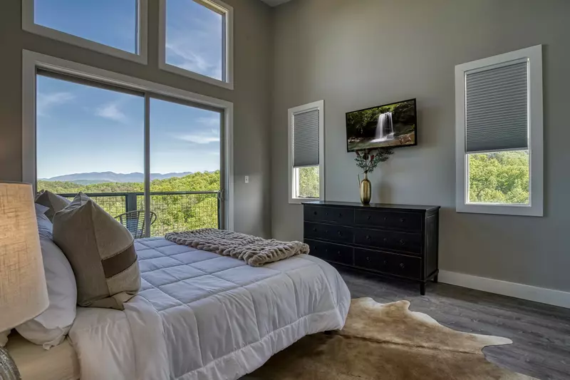 MOUNTAIN SPRINGS MANOR