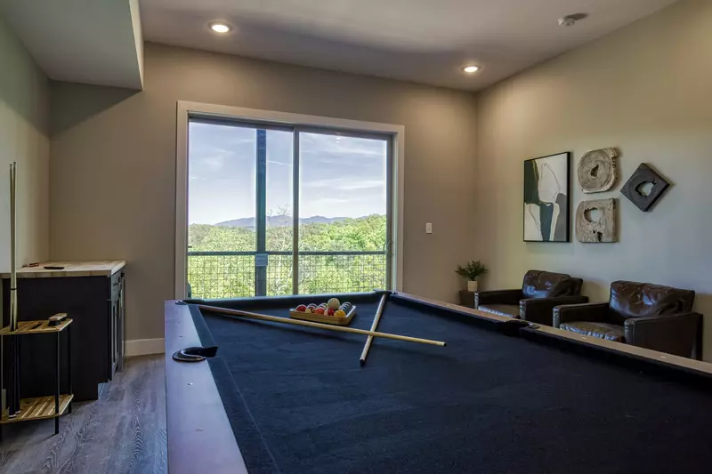 MOUNTAIN SPRINGS MANOR