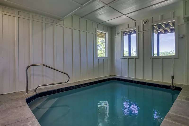 MOUNTAIN SPRINGS MANOR