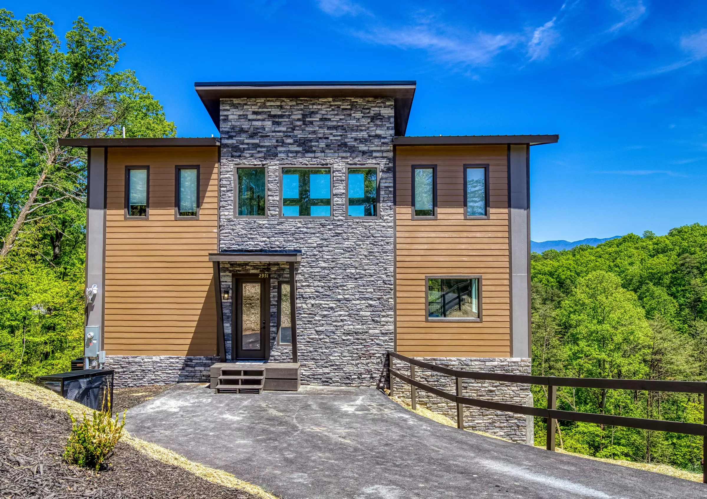 MOUNTAIN SPRINGS MANOR