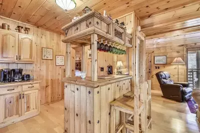 SECLUDED HIDEAWAY