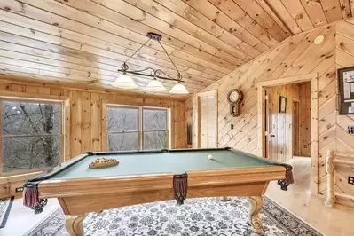 SECLUDED HIDEAWAY