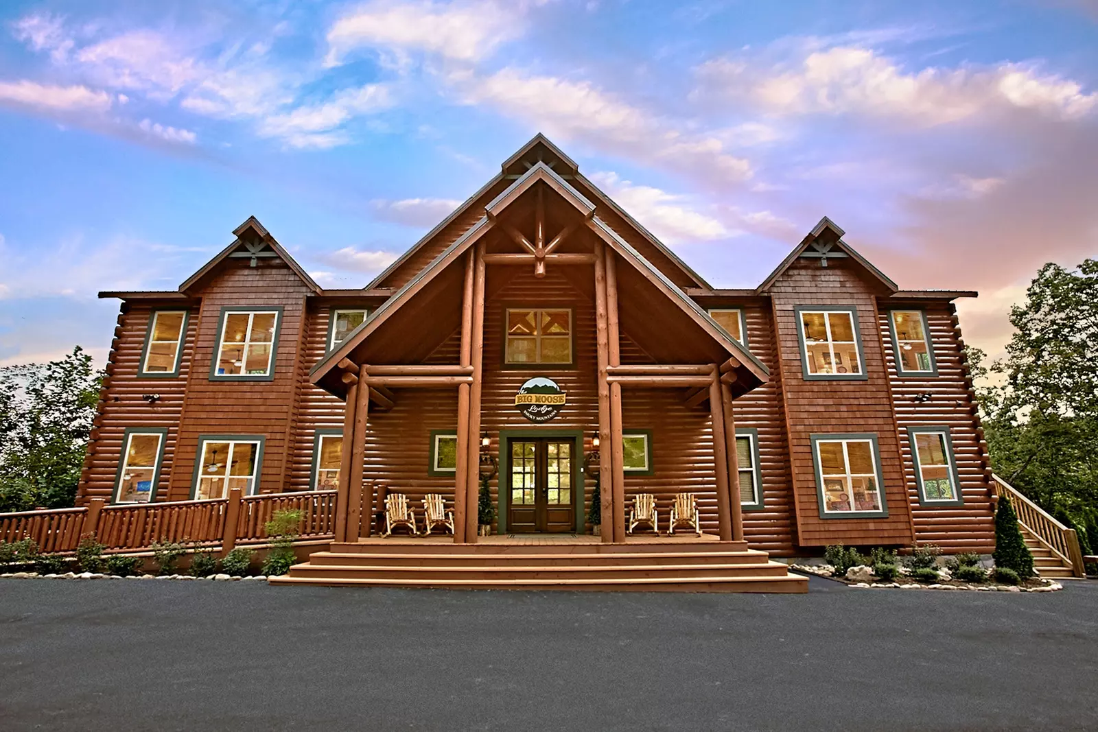 THE BIG MOOSE LODGE