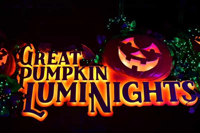 Great Pumpkin LumiNights sign