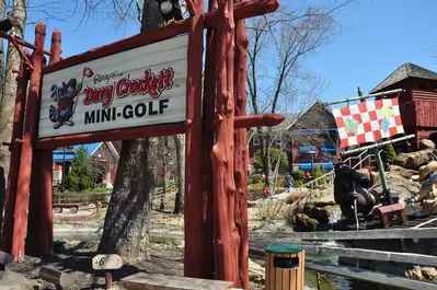Ripley's Davy Crockett Mini-Golf sign in Gatlinburg