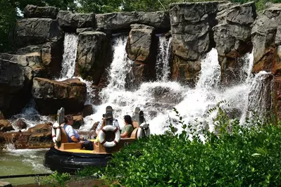 River Rampage water ride at Dollywood