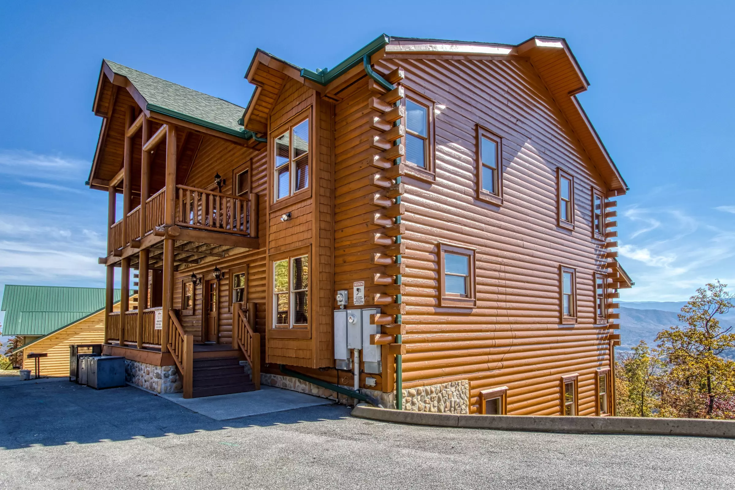 Cozy Cabin – Diamond Art Club