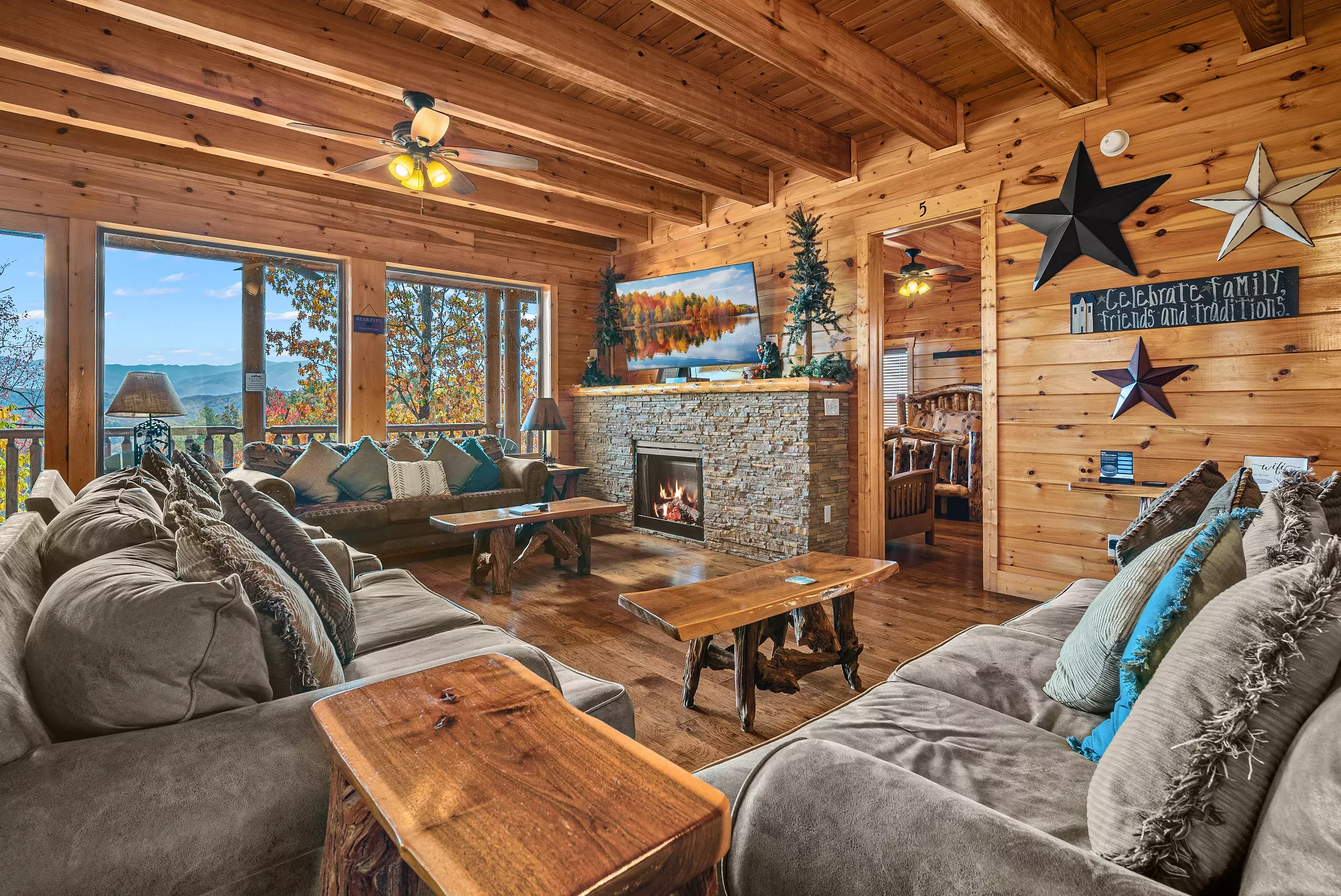 Cozy Cabin – Diamond Art Club