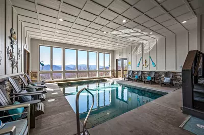 LUCID DREAMS LODGE