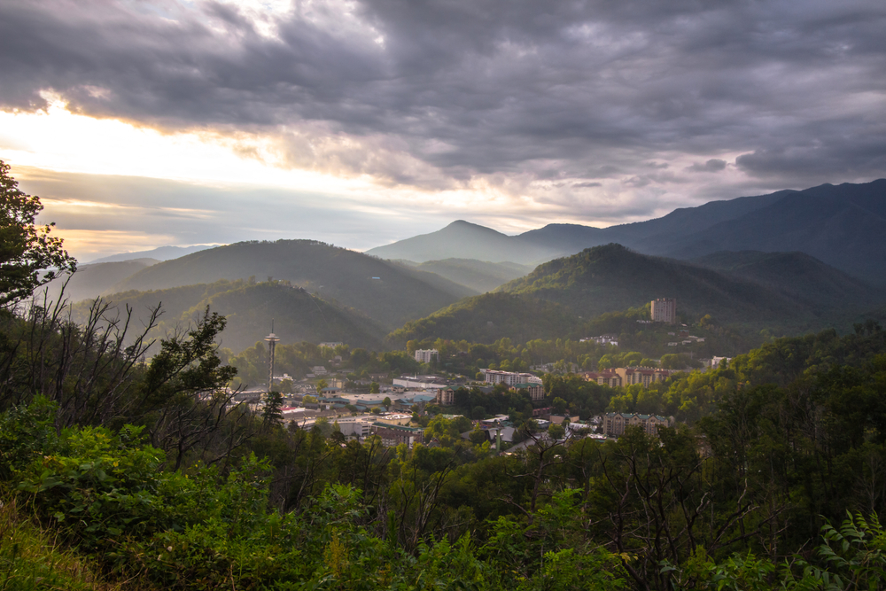 sunrise at Gatlinburg Scenic Overlook