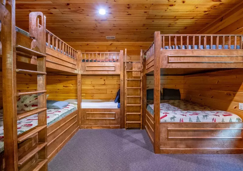 LEGACY LODGE