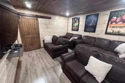 legendary views is a gatlinburg cabin with a hot theater room