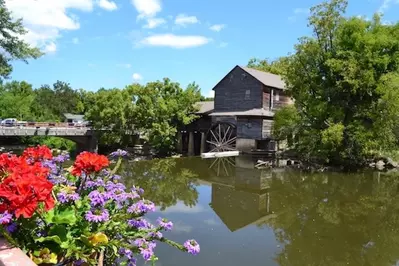 seeing the old mill is one of the best free things to do in Pigeon Forge