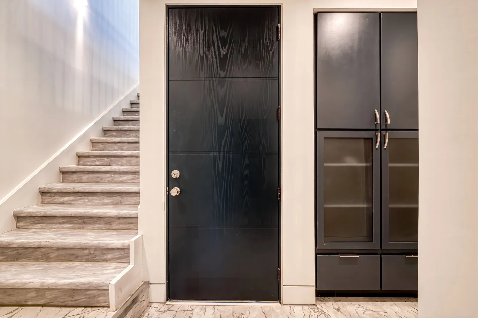 MOUNTAIN MODERN ESCAPE