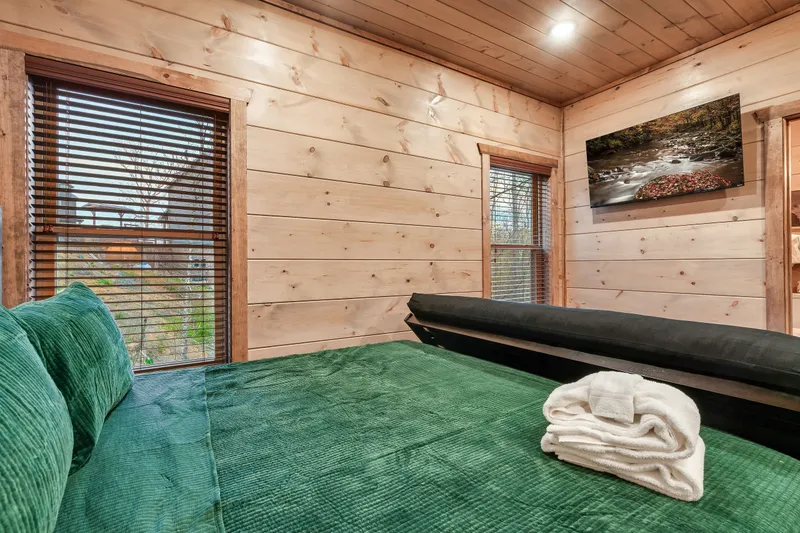 MOUNTAIN MASTERPIECE