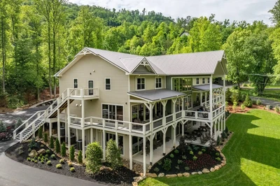 great elkmont lodge is one of our luxury cabins in pigeon forge