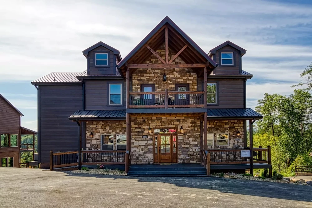 bear hugs lodge is one of the top Hearthside cabins