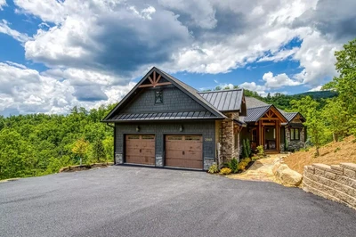 summit trails lodge is a top hearthside cabin
